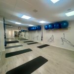 La clínica sala de ejercicios